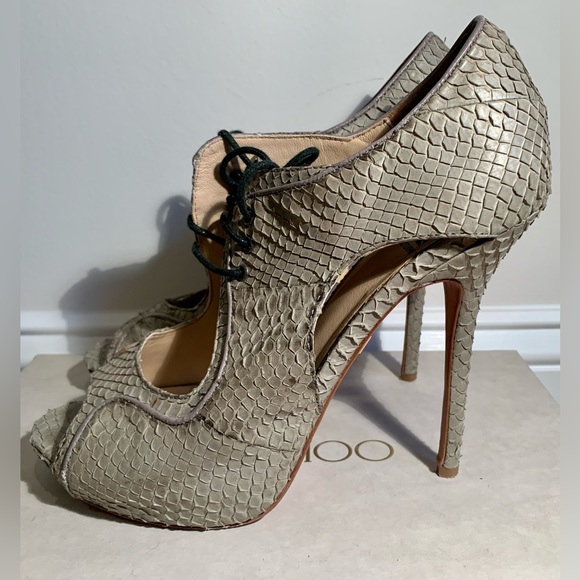 Pour La Victoire gray snakeskin embossed open toe stiletto - Picture 2 of 16